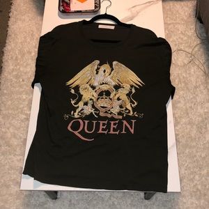 Daydreamer Queen Graphic Tee